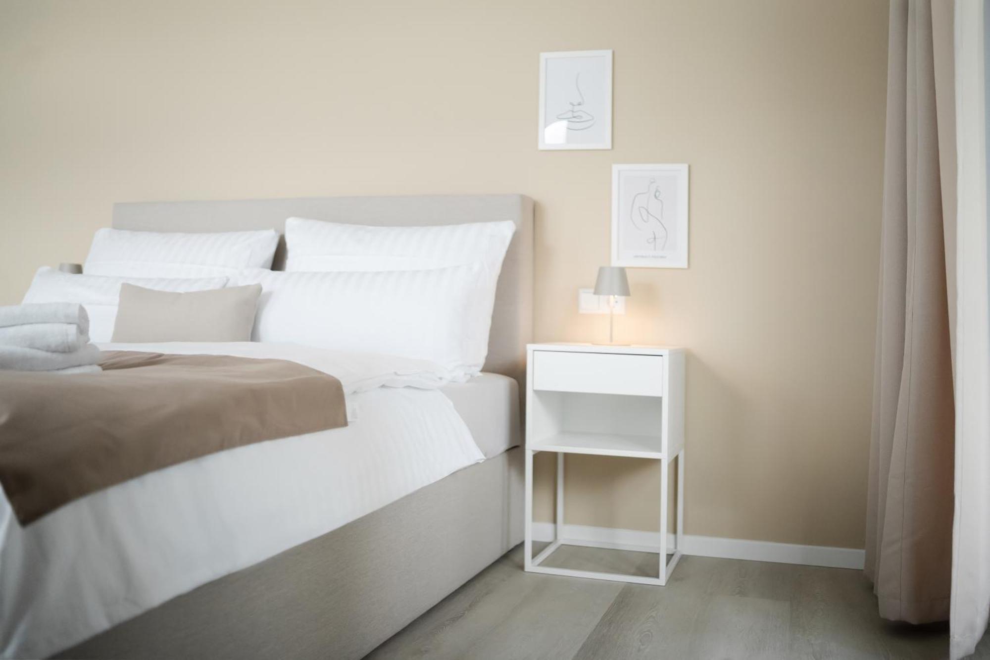 Lamiacasa Grande 140Qm Family-Business Groups-Airport-Fair-Uni-Base Apartment Stuttgart Ngoại thất bức ảnh